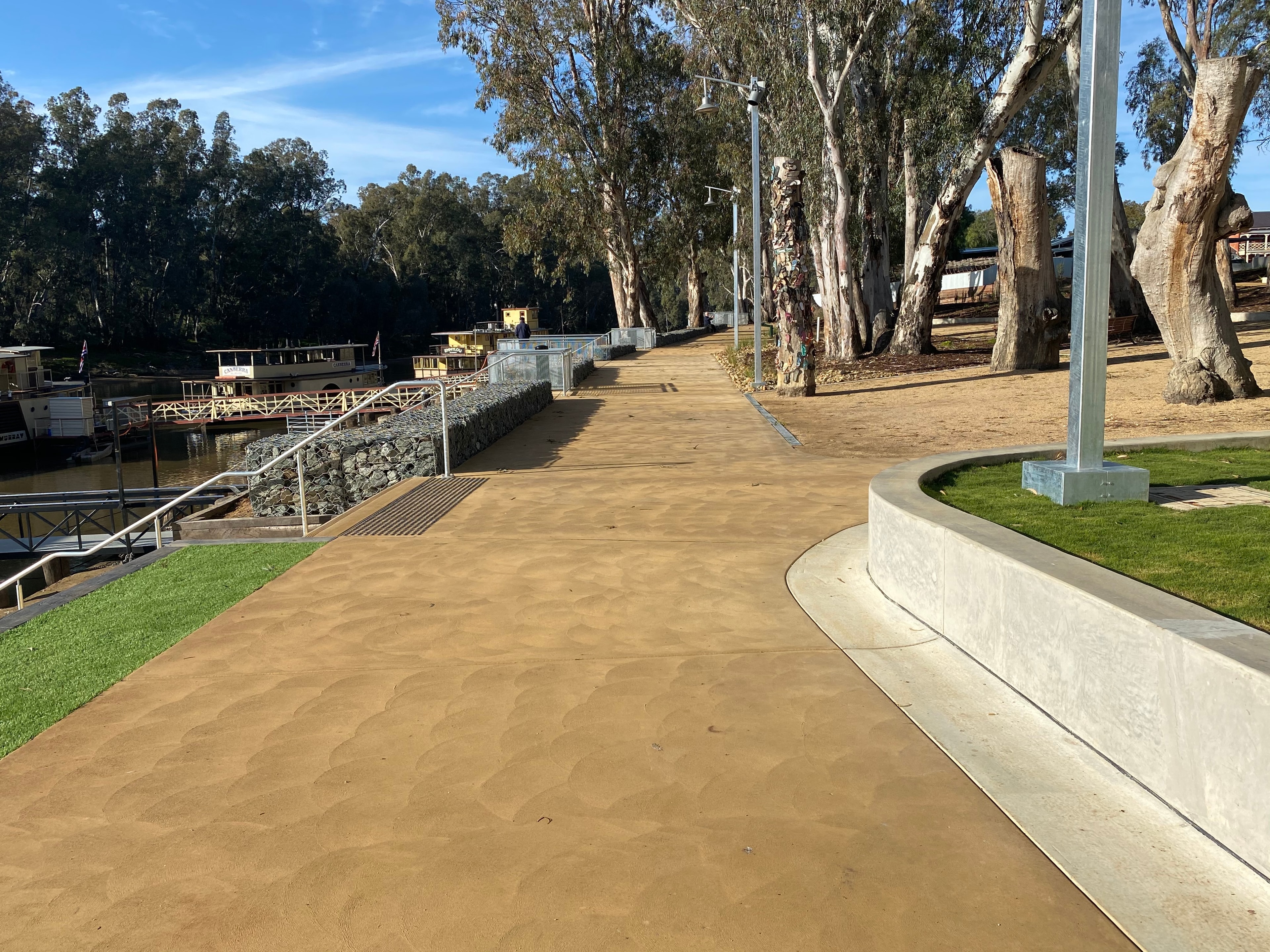 Murray River Uferpromenade — Weg